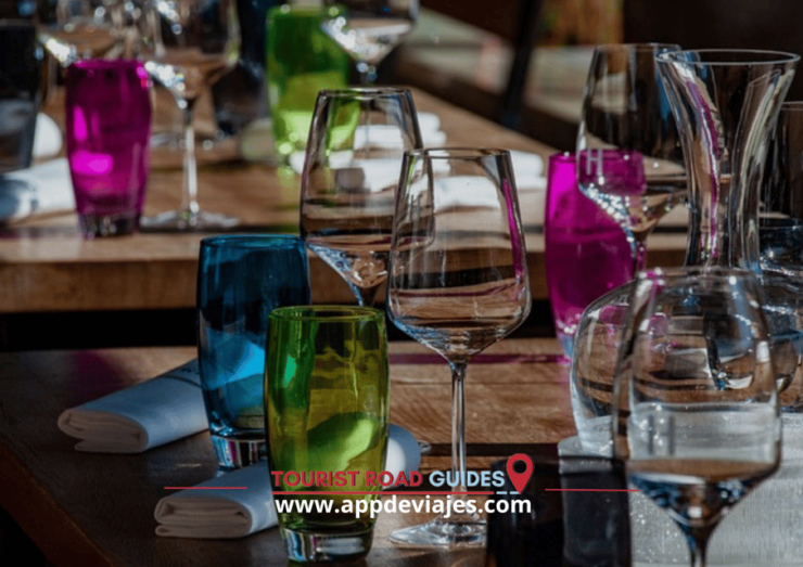 From Salou: Tour Private Cadaques & Winnery Tast - Itinerary and Transportation