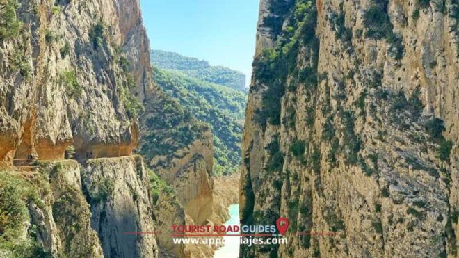 From Salou: Trekking to the Congost De Montrebei & Montblanc - Inclusions