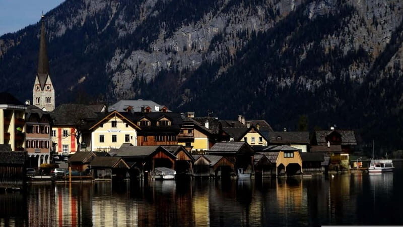 From Salzburg: Private Day Trip to Hallstatt and St. Gilgen - FAQ