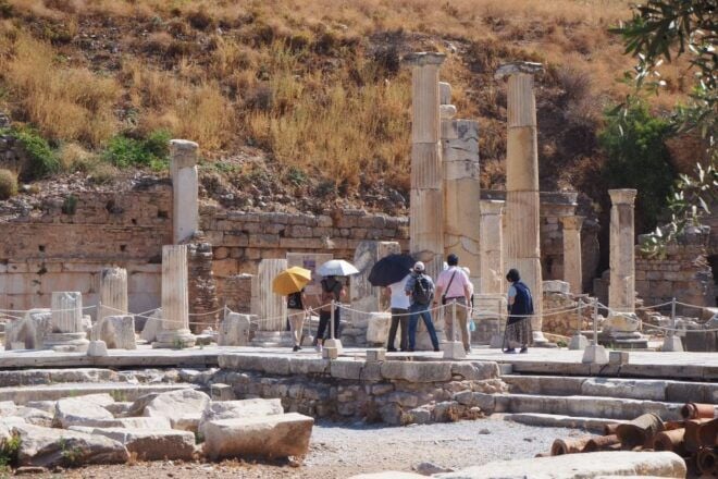 From Samos: Full Day Tour to Ephesus and Kusadasi - Important Information