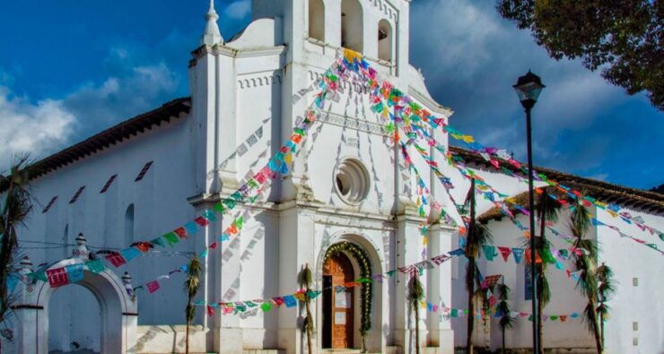 From San Cristóbal: Chamula to Zinacantán Hiking Tour - Booking Information