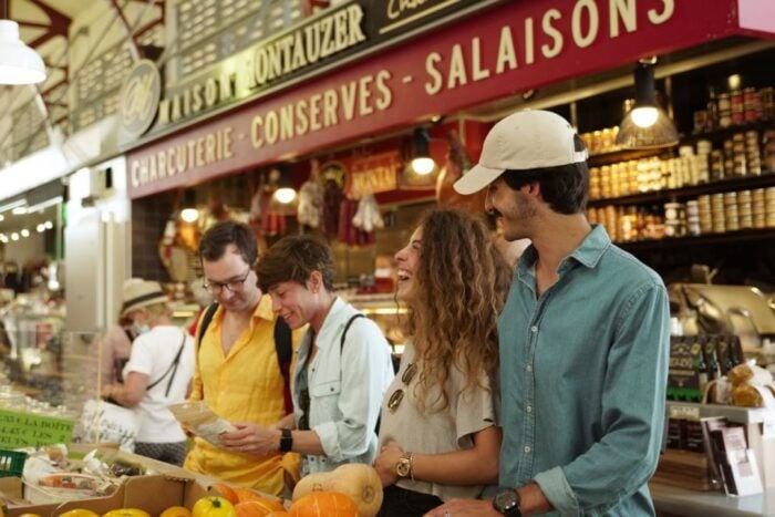 From San Sebastian: Biarritz, St. Jean De Luz & Hondarribia - Guide Experience and Group Information