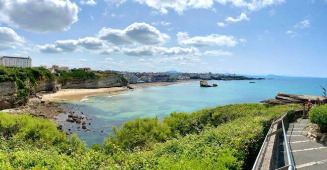 From San Sebastian: Day Trip to Biarritz & the Basque Coast - Languages and Pickup
