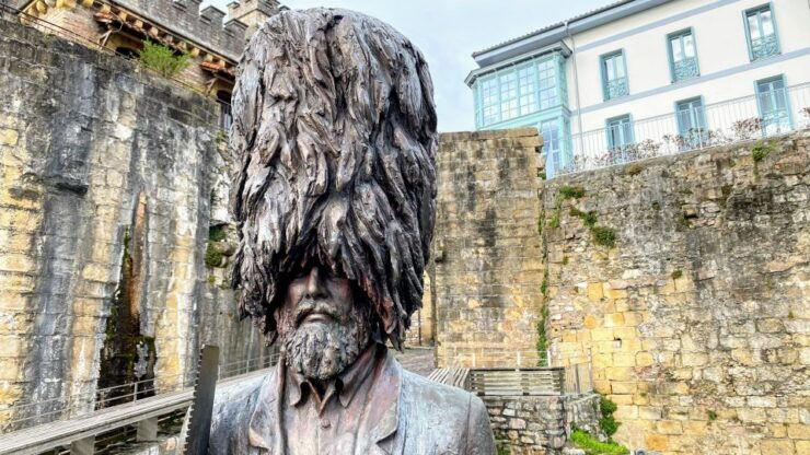 From San Sebastian: Hondarribia Sightseeing and Pintxos - Activity Description
