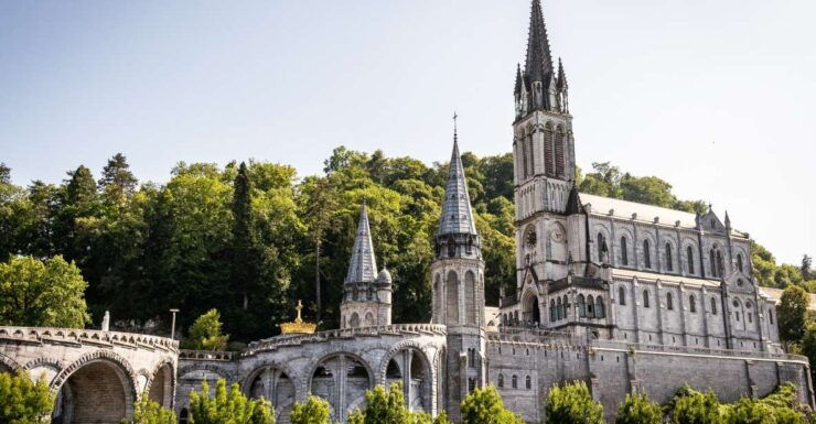 From San Sebastian: Sanctuary of Lourdes - Booking Details
