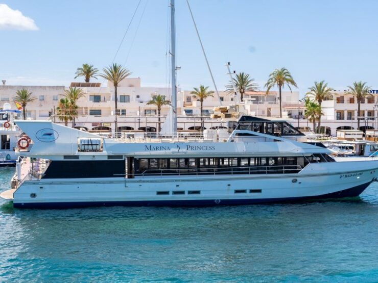 From Sant Antoni: Roundtrip Boat Transfer to Formentera - Activity Details