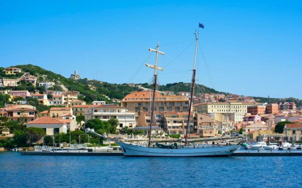 From Santa Teresa Gallura: Private Speedboat With Skipper - Booking and Cancellation Policy