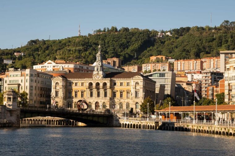 From Santander: San Juan De Gaztelugatxe, Bilbao and Guggenheim Museum - Transportation and Travel Duration