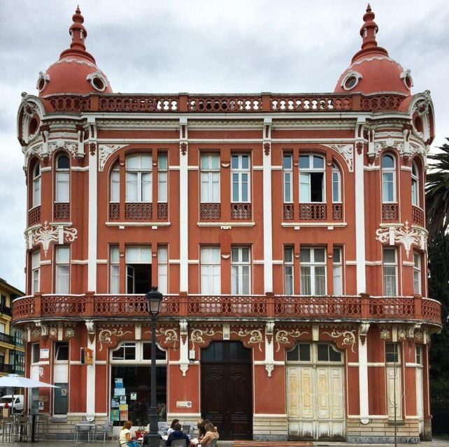 From Santiago: Lugo Ribadeo & Cathedral Beach Full-Day Tour - Who Is This Tour Best Suited For?