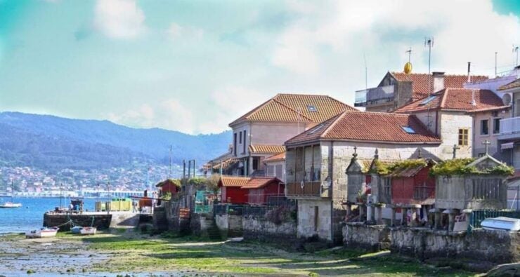 From Santiago: Rías Baixas Galicia Seafood & Wine Day Tour - Tour Details