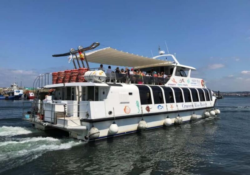 From Santiago: Rías Baixas Tour with boat trip and winery - Discovering Galicia’s Coastal Charm: A Detailed Look at the Rías Baixas Tour from Santiago