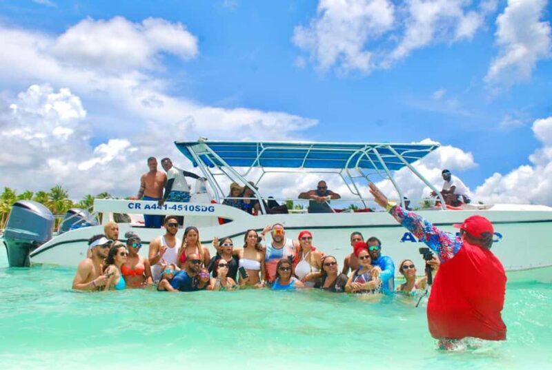 From Santo Domingo: Saona Island Catamaran & Speedboat Tour - Return Voyage: From Catamaran to Santo Domingo  