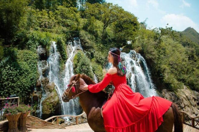 FROM SAPA: SAPA 3D2N (TA VAN FAMILY HOMESTAY & HOTEL) - Trekking Details