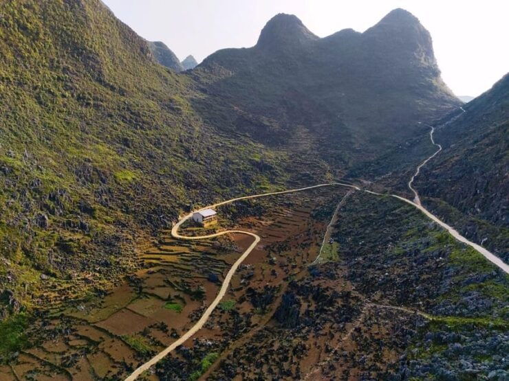 From Sapa: Transfer to or From Ha Giang/Daily Limousine Bus - Pricing and Duration