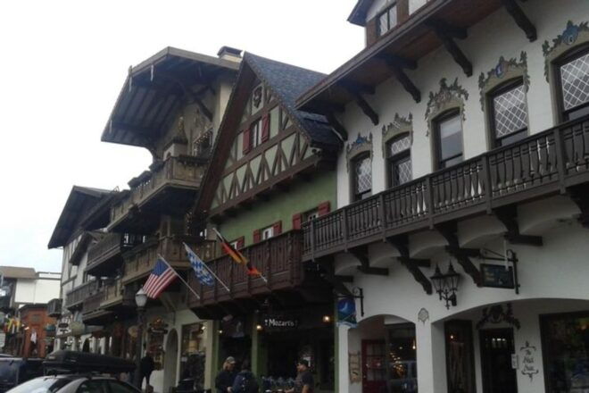 From Seattle: Leavenworth Bavarian Alpine Village Day Trip - Immerse in Bavarian-style Atmosphere of Leavenworth