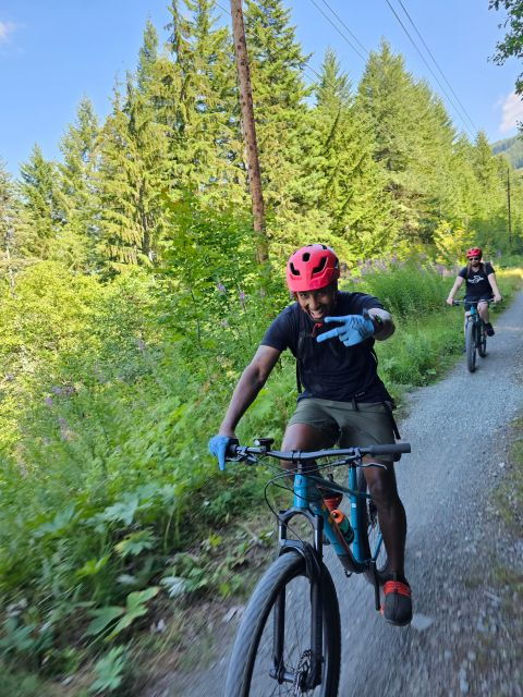 From Seattle: Snoqualmie Tunnel Scenic Bike Tour - Activity Highlights