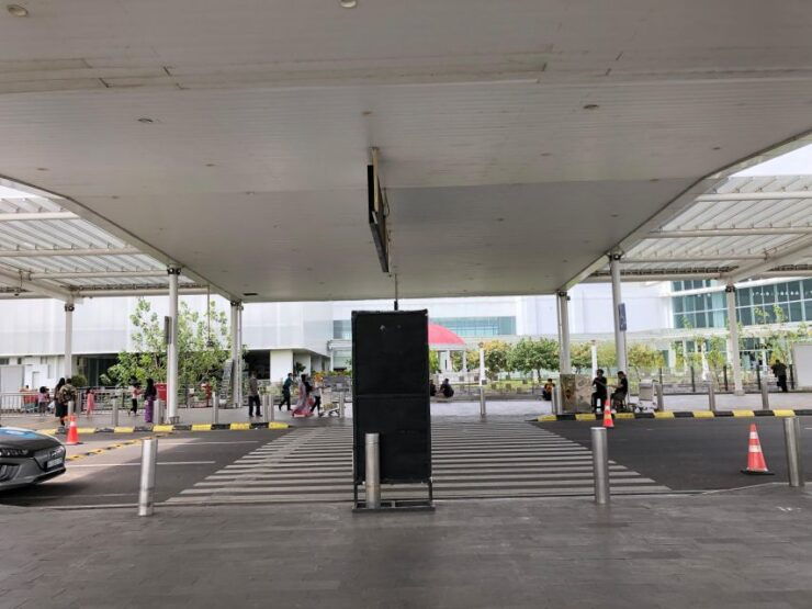 From Semarang or Yogyakarta: Transfer to Hotel or Airport - Booking and Payment Details