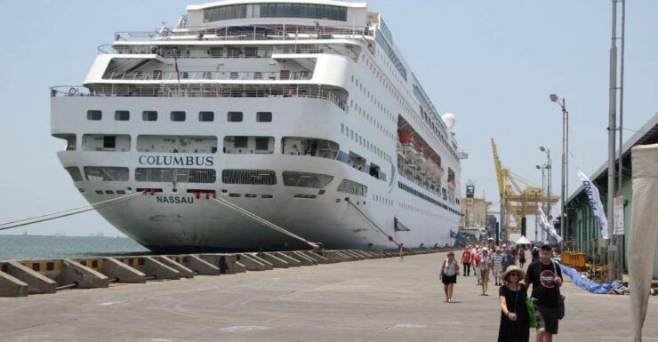 From Semarang Port: Cultural and Historical Guided City Tour - Tour Overview