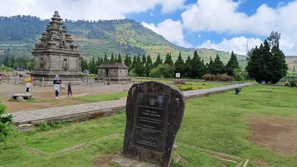 FROM SEMARANG: TRIP TO DIENG SUNRISE/CRATER/COLOR LAKE VIEW - Tips for a Memorable Experience