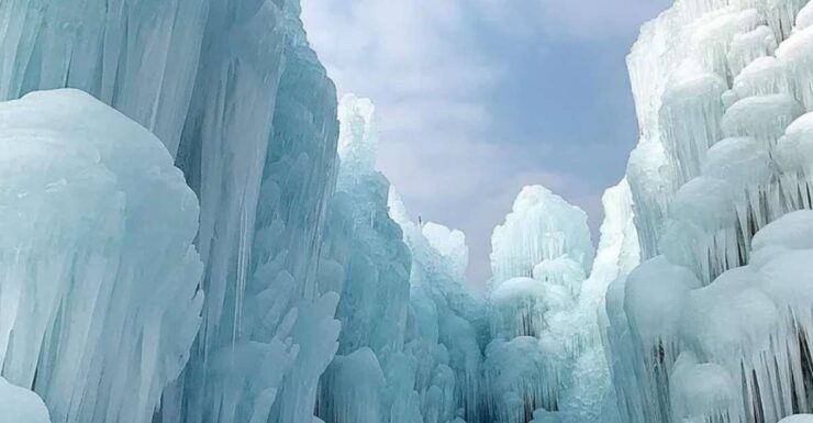 From Seoul: Cheongyang Alps & Strawberry Picking Day Tour - Activity Details & Booking Information