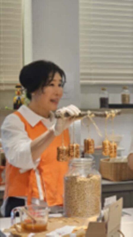 From Seoul: Make Your Own Chilli Paste & Ginseng Liquor Tour - Overview of the Experience