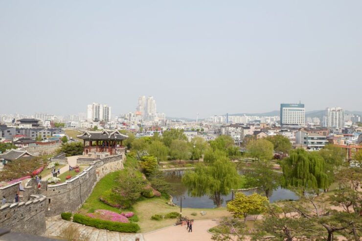From Seoul: Suwon Hwaseong Fortress and Folk Village Tour - Historical Significance of Suwon Hwaseong Fortress