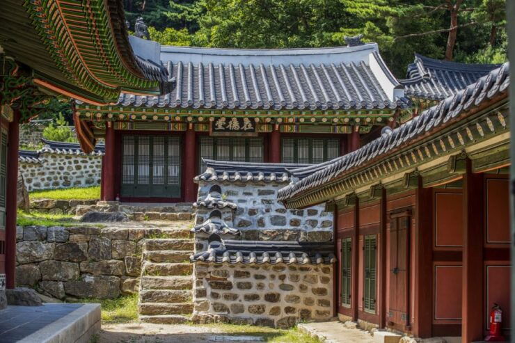 From Seoul: Suwon Hwaseong Fortress & Folk Village Day Tour - Activity Details