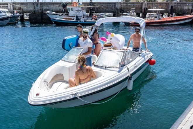 From Sesimbra: Rental Private Arrabida Park Boat Tour - Language and Instructor