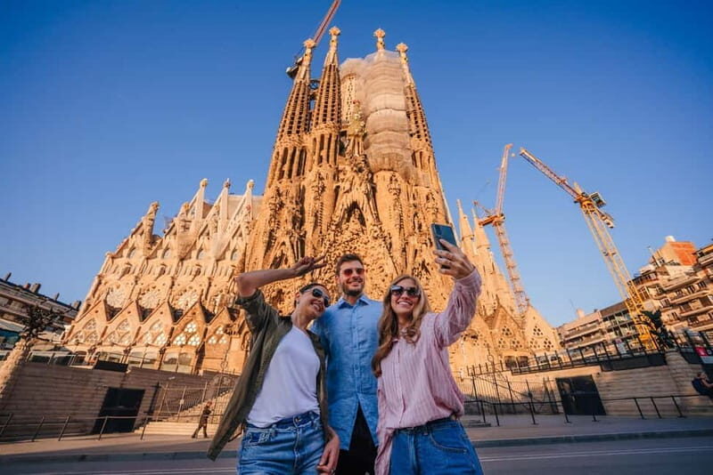 From Sevilla: The Best of Madrid & Barcelona in 3 days - Day 3: Discovering Barcelona’s Iconic Sights
