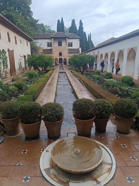 From Seville: Day Trip to Granada With Alhambra Entry - Tour Highlights