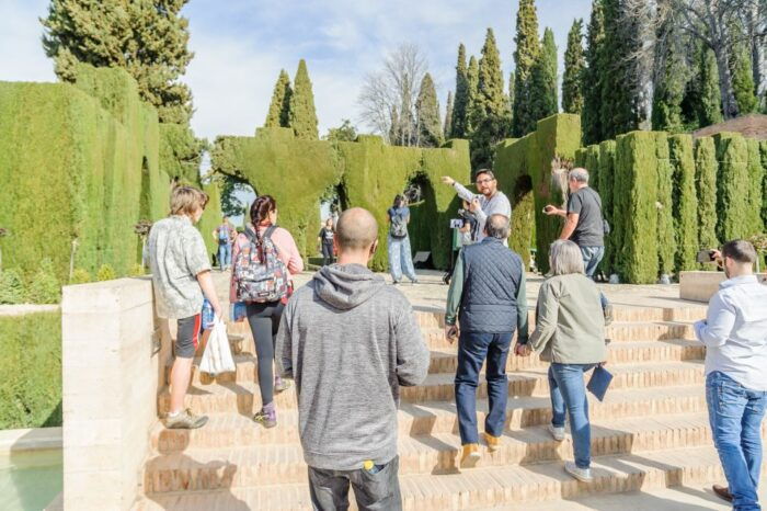 From Seville: Granada Day Trip Alhambra and Albaycin - Transportation and Accessibility