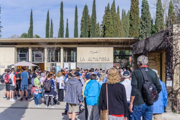 From Seville: Granada Day Trip Alhambra and Albaycin - Customer Reviews and Ratings