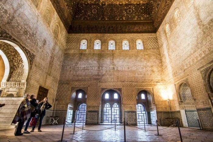 From Seville: Granada Day Trip With Alhambra and Albaicín - Exploring the UNESCO World Heritage Site of Alhambra