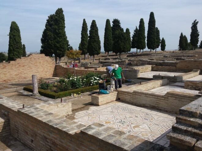 From Seville: Italica Roman City & Medieval Monastery Tour - Visit to Italica Roman City