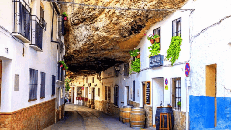 From Seville: Ronda, Setenil White Town, and Zahara Viewpoint - Discovering Rondas Historical Sites