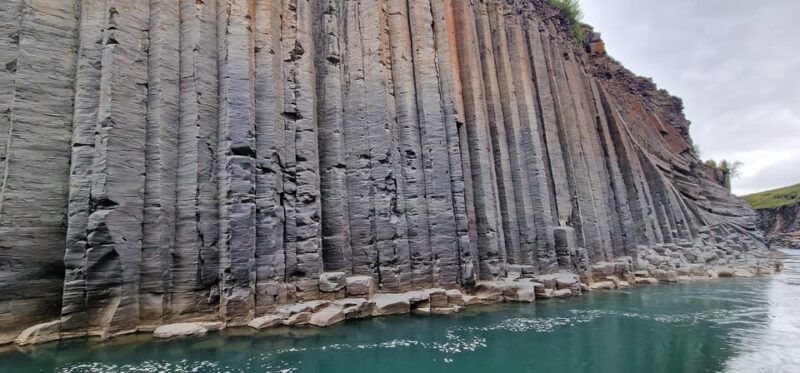 From Seydisfjordur: Stuðlagil Canyon and Vök Baths Day Tour - The Marvel of Stuðlagil Canyon