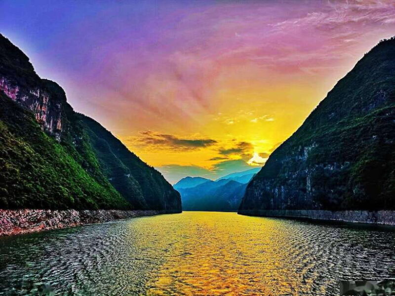 From Shanghai: 10-Day Tour to Chongqing, Zhangjiajie & More - Potential Considerations