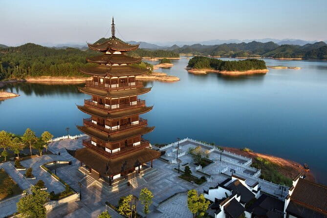 From Shanghai: Hangzhou Private Day Trip by Bullet Train - Good To Know