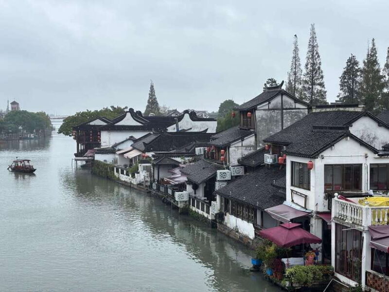 From Shanghai: Water Town Zhujiajiao Tour with Gondola ride - Discover the Charm of Zhujiajiao Water Town with a Private Tour from Shanghai