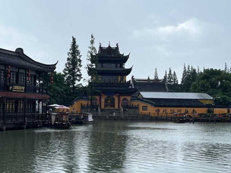 From Shanghai: Water Town Zhujiajiao Tour with Gondola ride - FAQ