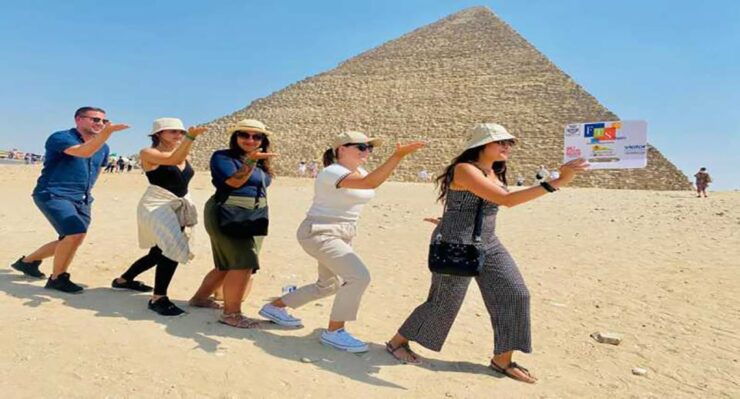 From Sharm El-Sheikh: Giza Day Trip With Lunch and Transfer - Duration and Language Choices