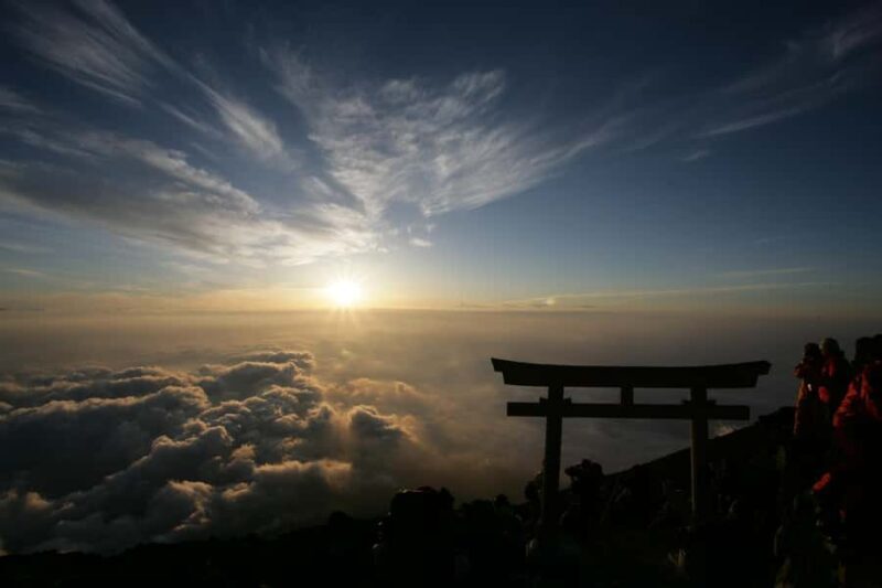 From Shinjuku: Mt. Fuji 2-Day Climb with Hut Stay & Meals - An In-Depth Look at the Tour