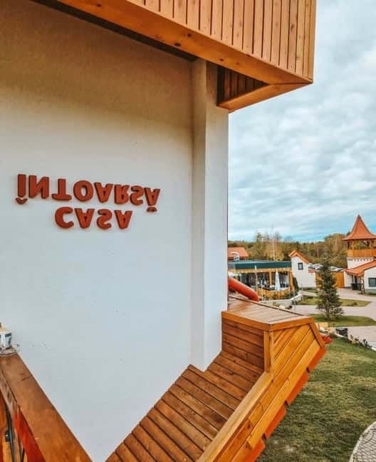 From Sibiu: Brambura Park and Brukenthal Palace - FAQ