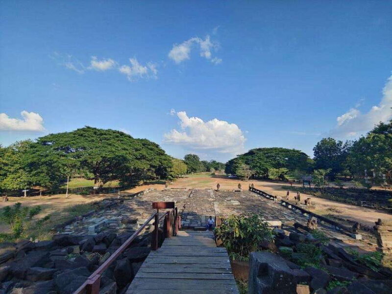 From Siem Reap: Banteay Chhmar and Banteay Toap Day Trip - Good To Know