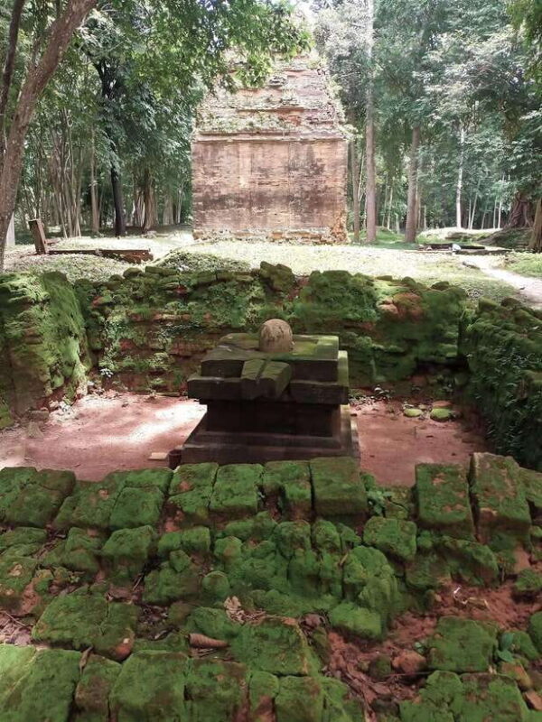 From Siem Reap: Sambor Prei Kuk and Kompong Kdei Day Trip - A detailed look at the From Siem Reap: Sambor Prei Kuk and Kompong Kdei Day Trip