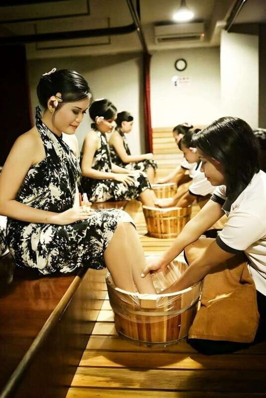 From Singapore, Batam Heritage Day Tour with Lunch & Massage - Who Would Enjoy This Tour?