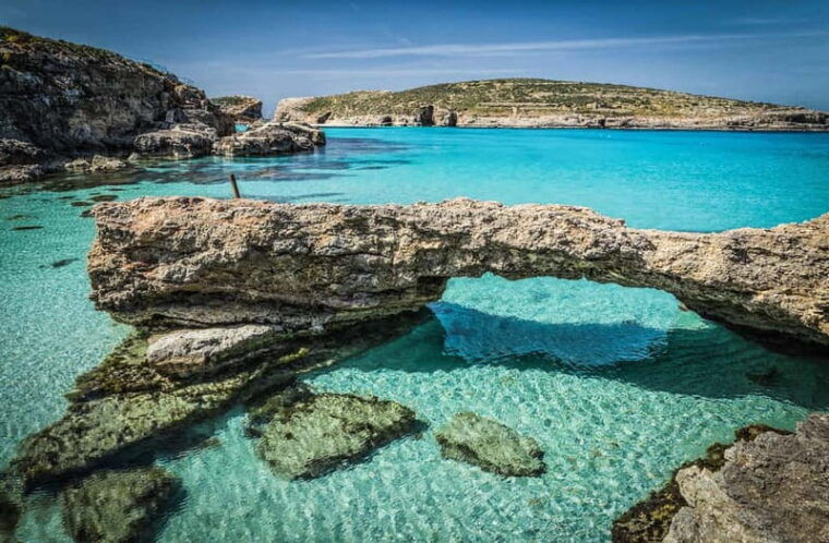 From Sliema/Bugibba: Best of Gozo & Comino Catamaran Tour VT - FAQ