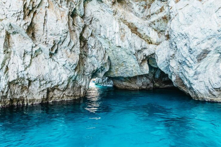 From Sorrento: Capri Guided Boat Tour With Lunch - Tour Duration and Languages