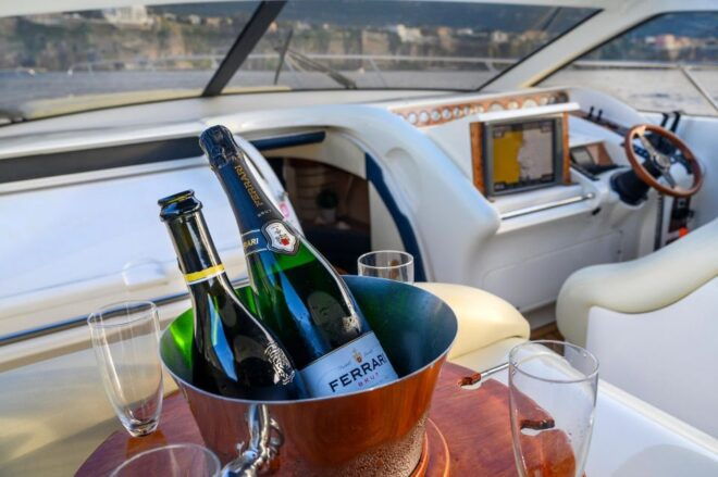 From Sorrento: Capri Private Sunset Boat Tour - Itinerary Highlights