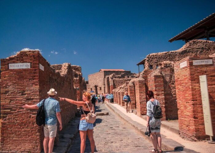 From Sorrento: Pompeii Ruins All-inclusive Guided Tour - Language Options and Tour Flexibility